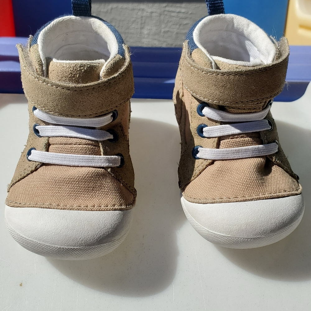 Stride Rite Soft Motion Danny Sneaker 5W